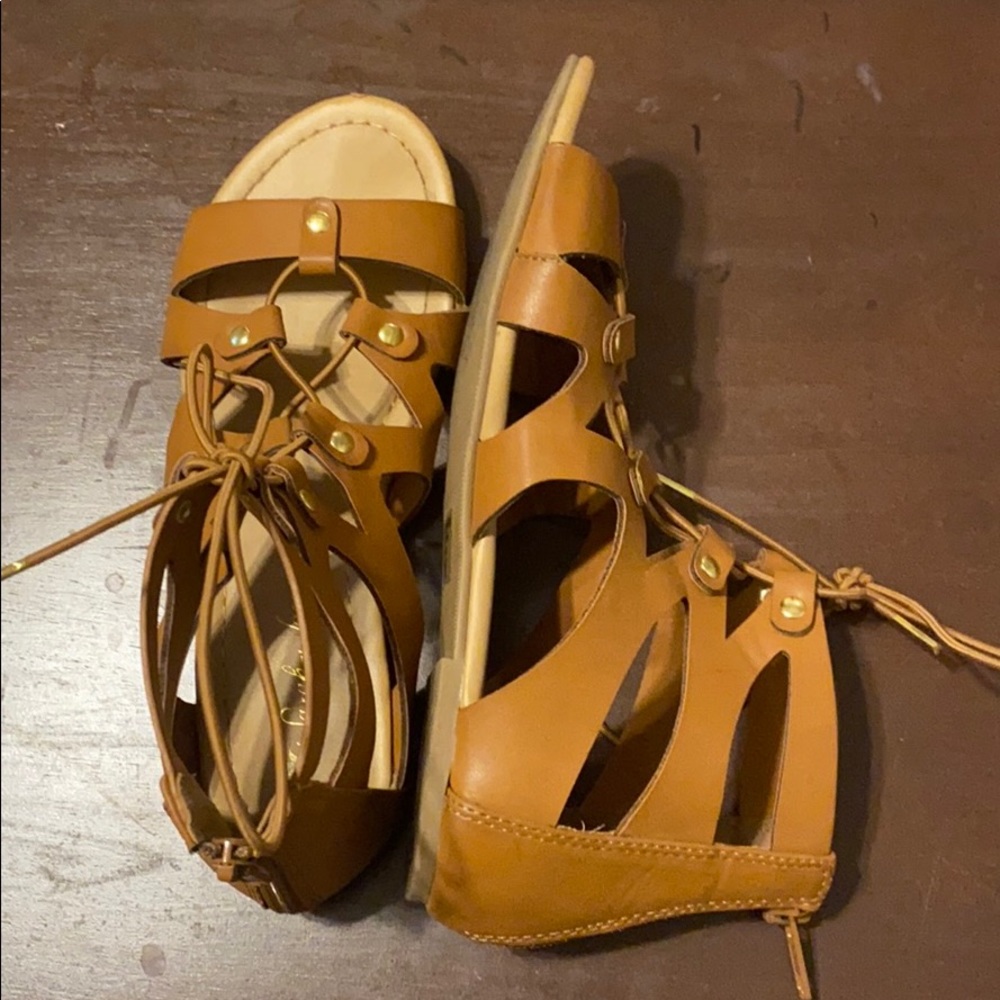lace up girls sandals
